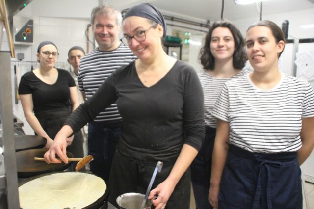 Notre cuisine mise à l'honneur sur cette publication récente des "Nouvelles L'Echo Républicain"
https://actu.fr/pays-de-la-loire/la-fleche_72154/un-repas-de-fete-facon-creperie-avec-la-bisquine-a-la-fleche_55926154.html
Des recettes faciles à votre disposition pour vos fêtes ✨